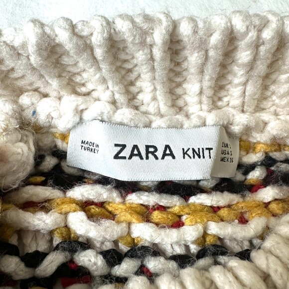 Zara Chunky Striped Knit - Picture 10 of 10